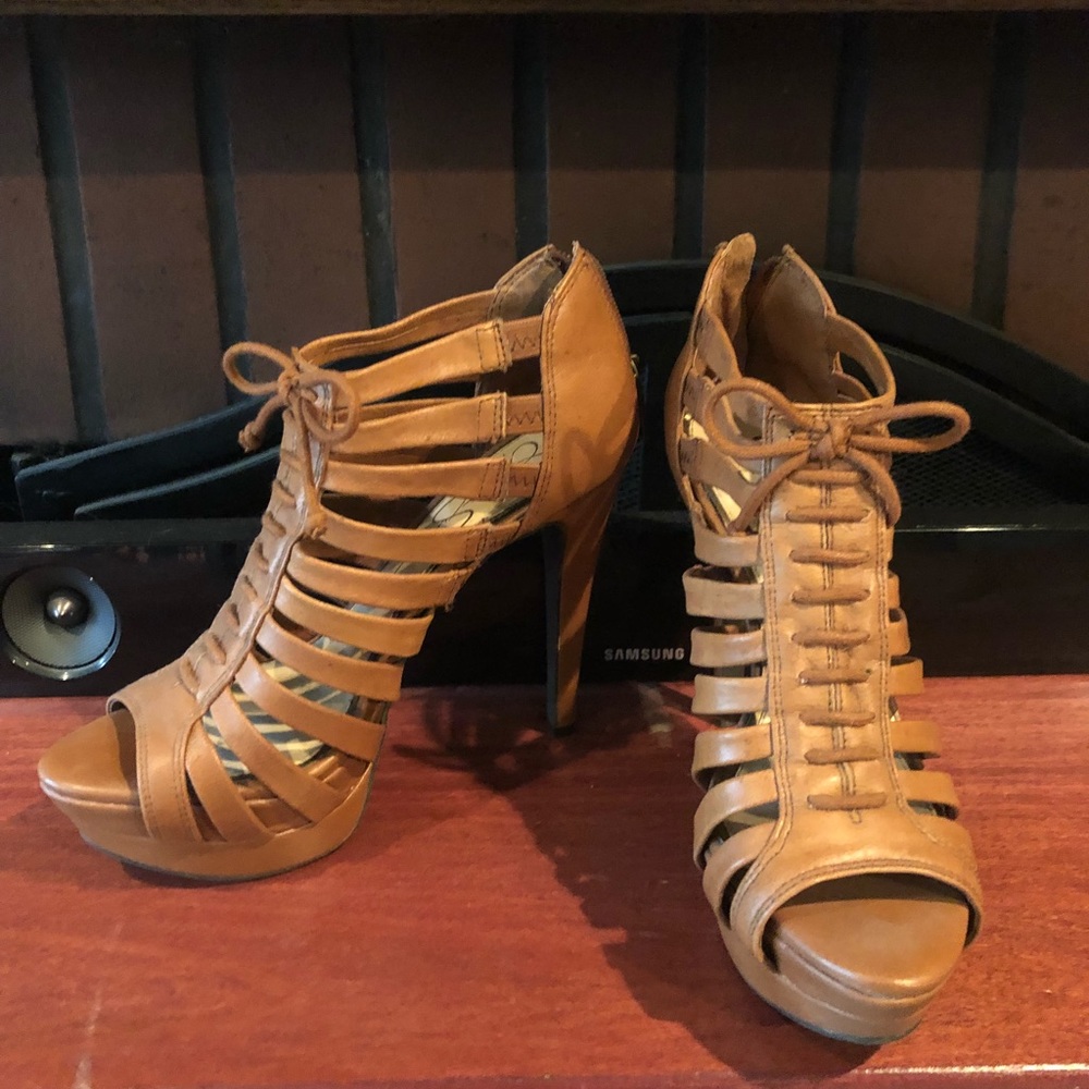 Jessica Simpson heels